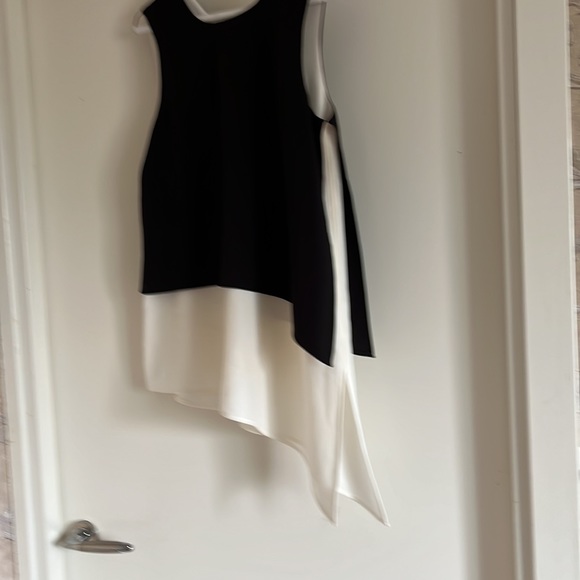 DKNY new asymmetrical top